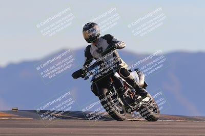 media/Nov-06-2023-Moto Forza (Mon) [[ce023d0744]]/4-Beginner Group/Session 5 (Turn 9)/